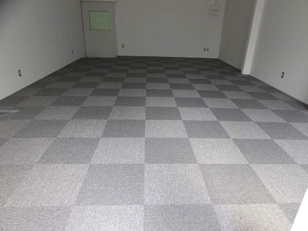 �n�`�t���A�H���@�{�H��