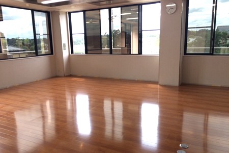 �t���[�����O�H���@�{�H��